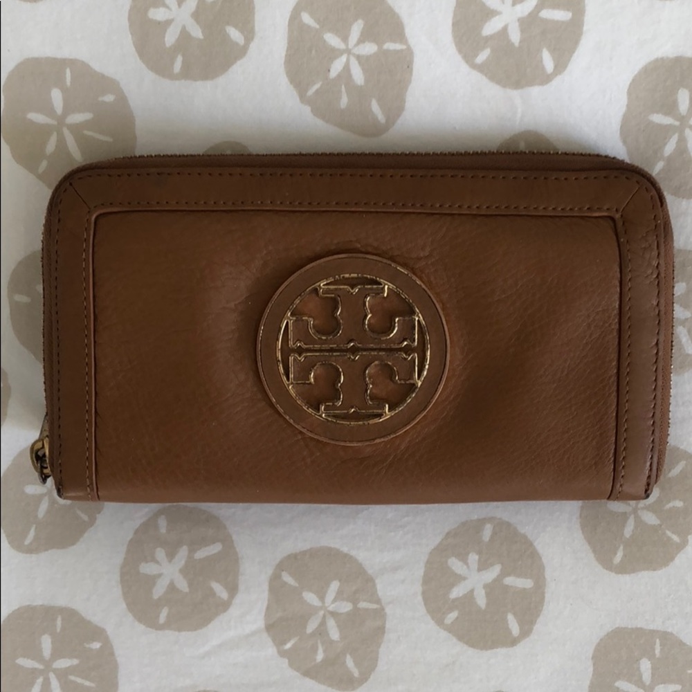 Tory Burch Wallet